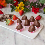 Load image into Gallery viewer, Milk Chocolate Covered Strawberries (Early Bird Pricing)
